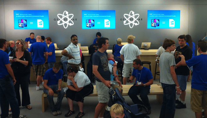 Genius Bar-775232-edited