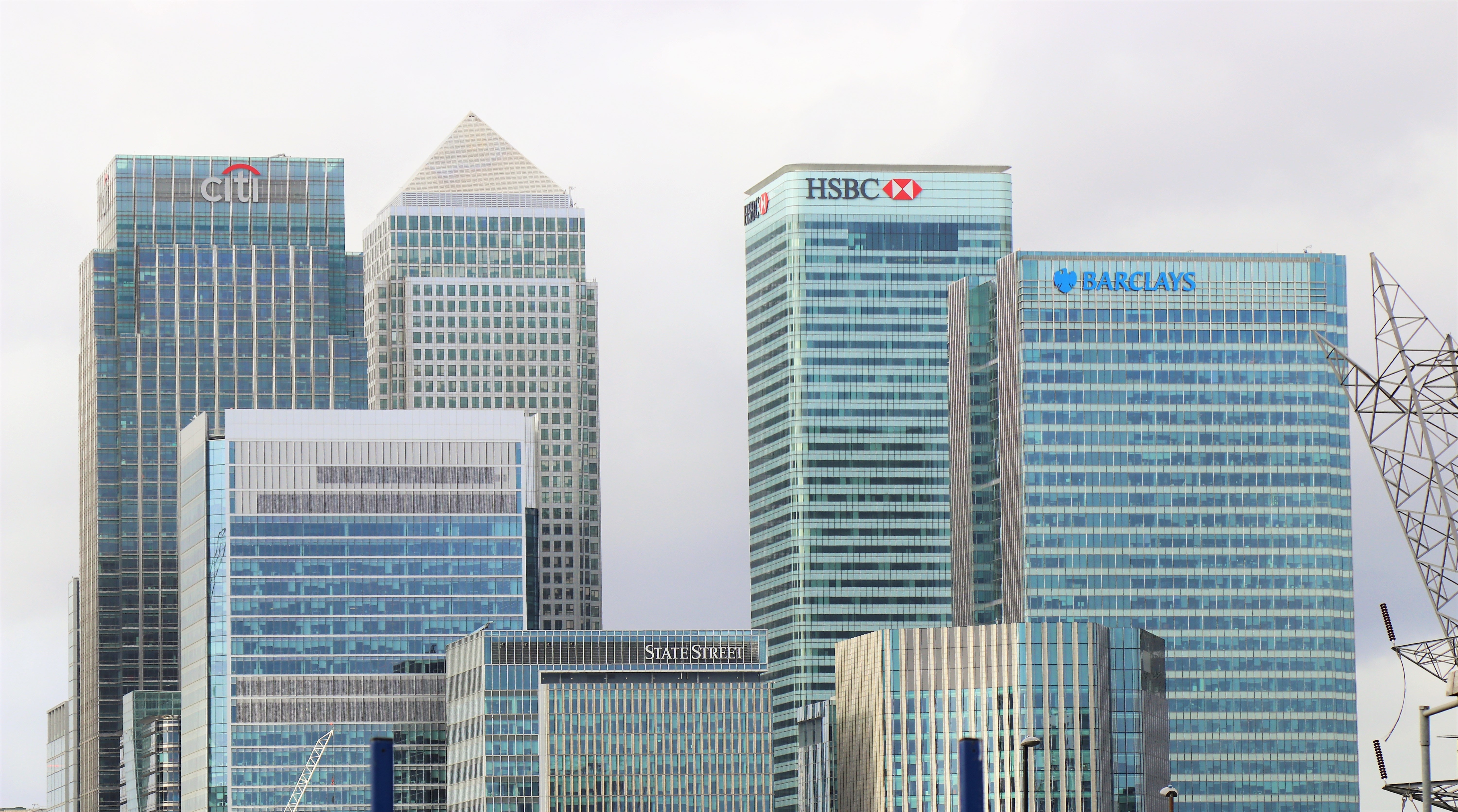 bank buildings learn how to reduce queues in banks